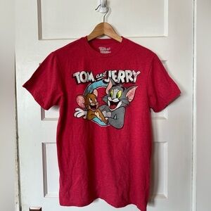 Tom and Jerry red t-shirt size Medium